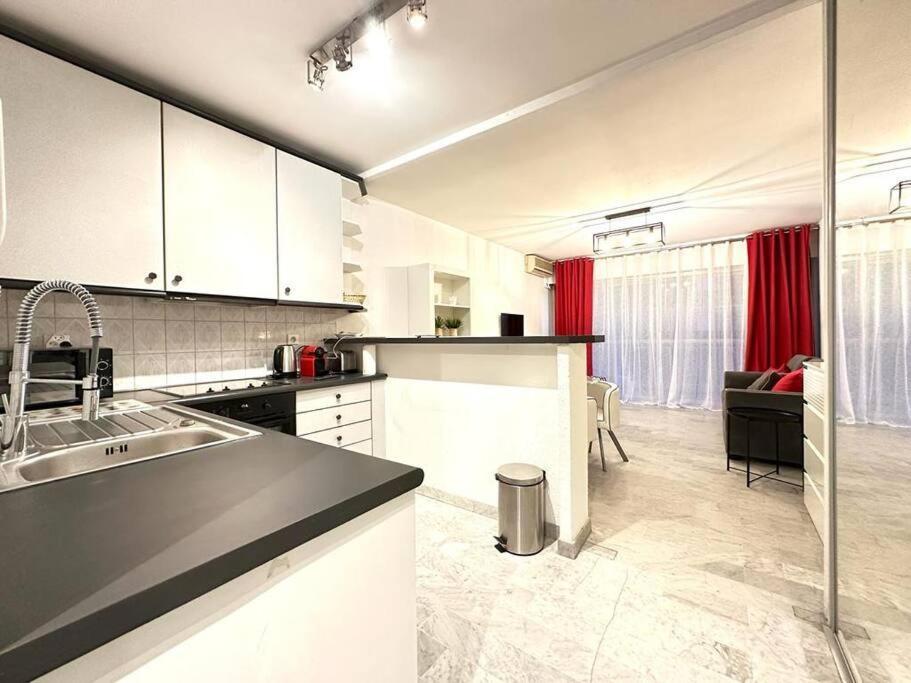 Beau Studio Centre Juan Les Pins A 300M Des Plages 앙티브 외부 사진
